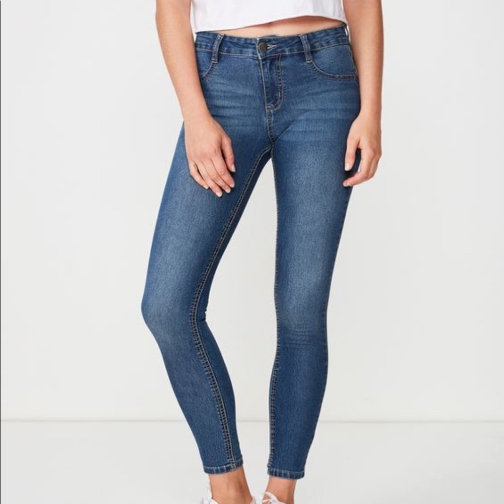 Cotton On jeggings.